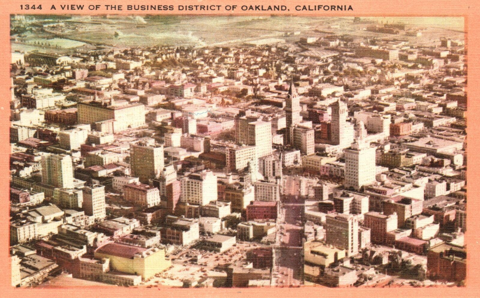 Vintage Postcard 1920\'s Metropolis Business District of Oakland California CA
