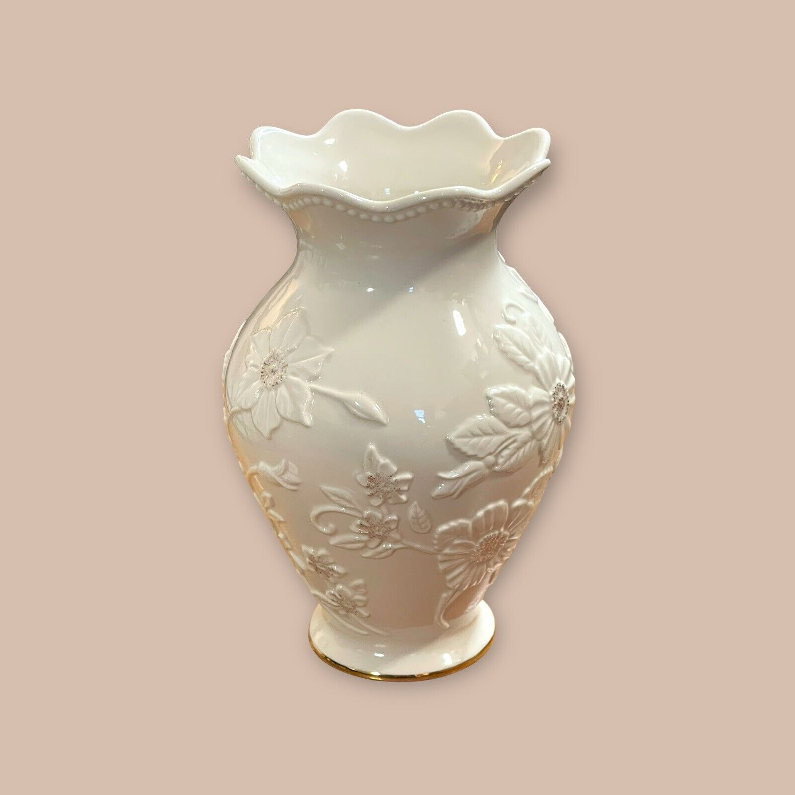 Ivory Lenox Vase w/Raised Floral Primrose Design, 24 Karat Gold Trim & Accents