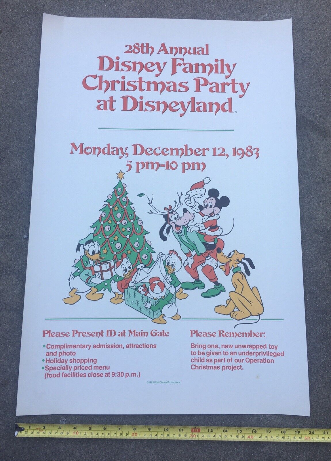 Rare 28th Annual Disney Family Christmas Party At Disneyland 1983 Poster- mint