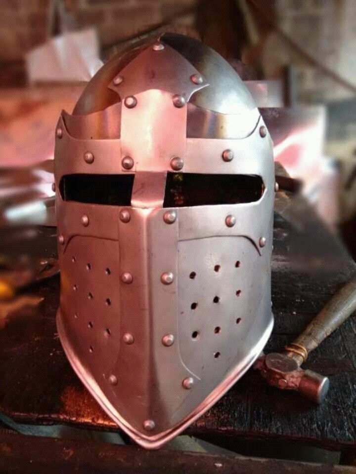 Medieval Great Templar Crusader Knight Helmet Costume preowned leather armor