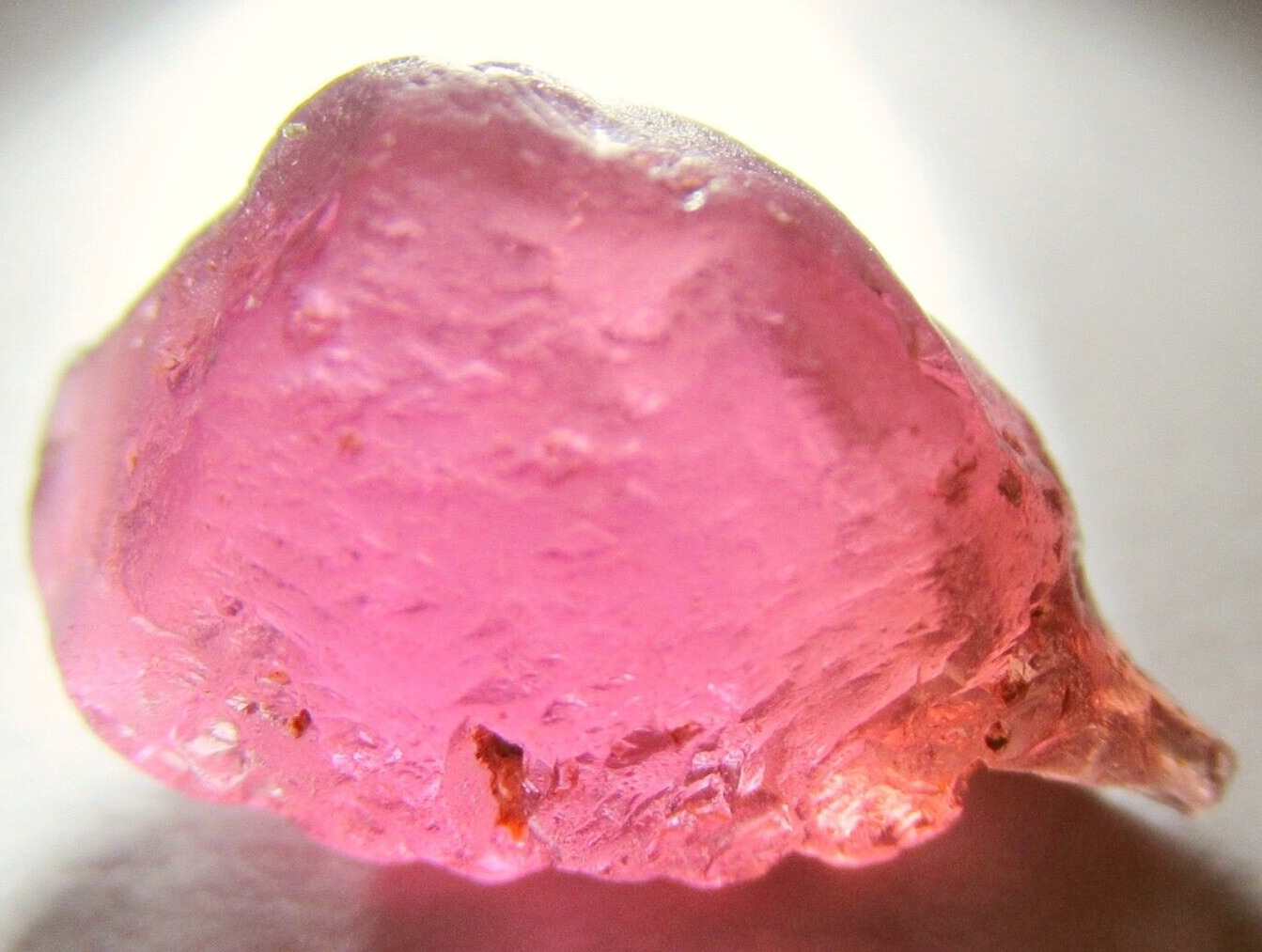 3.25 carats Natural Tanzanian Rhodolite Garnet Crystal - Facet Rough