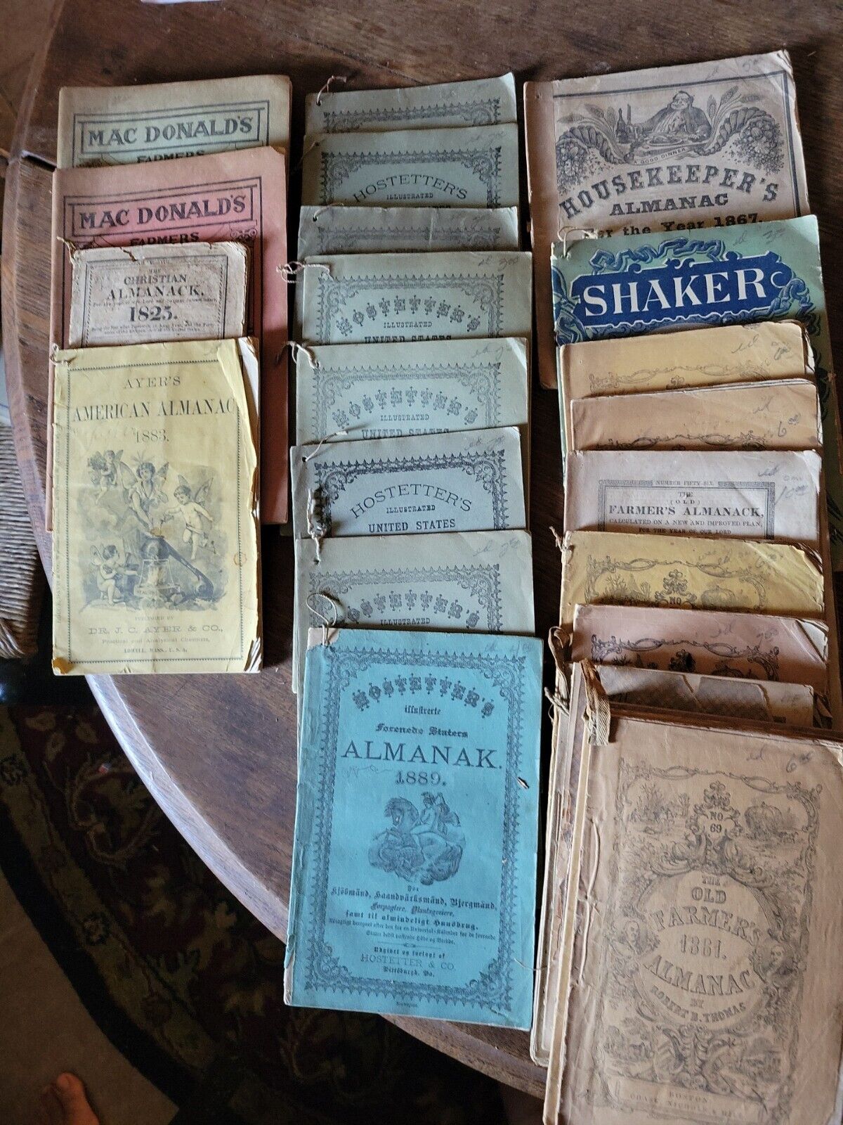 Lot of 25 Vintage Almanac Booklets - 1800s and 1900s, Old Farmer's, Shaker's, Ho