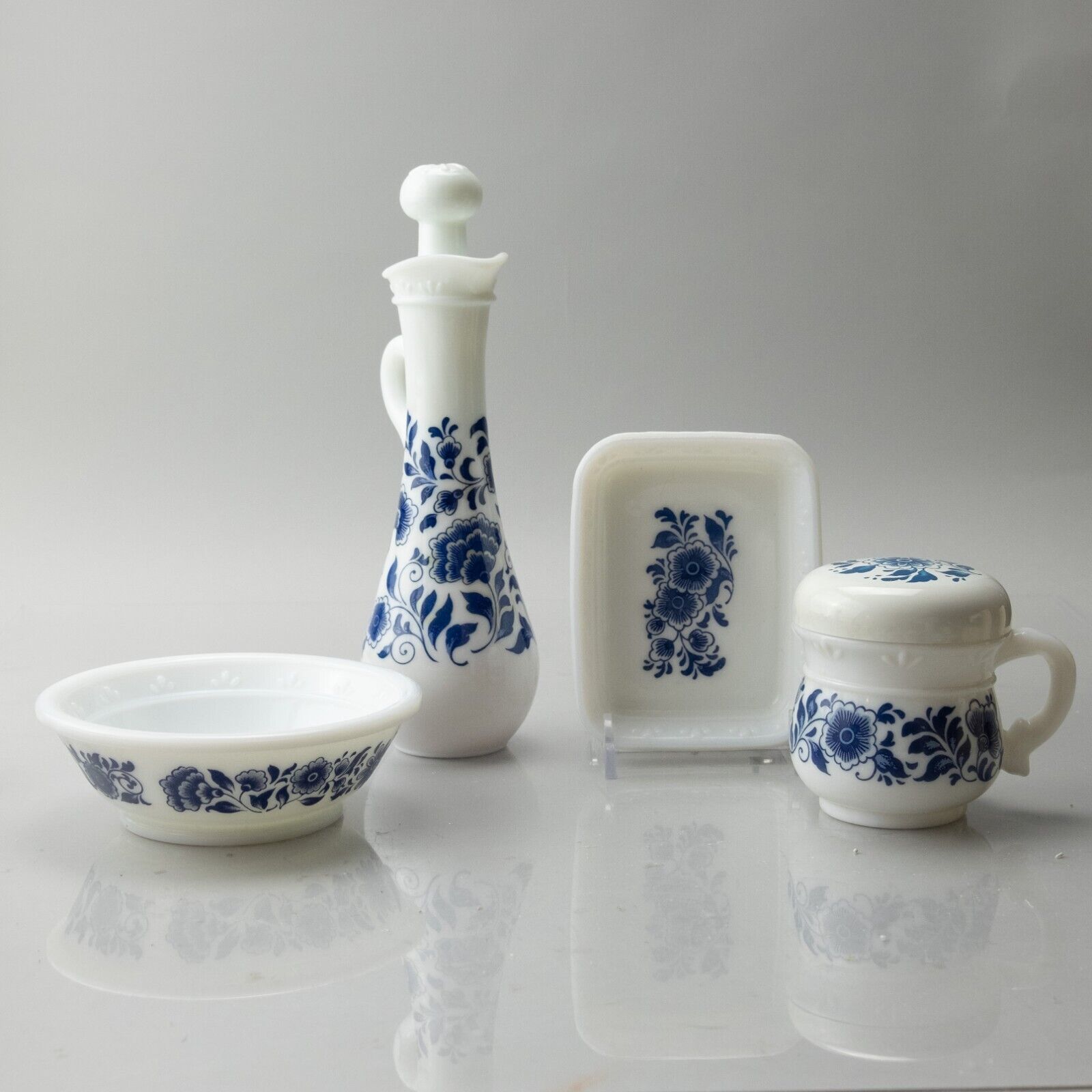 Vintage Avon Delft Blue Milk Glass Vanity Set Darling floral pattern