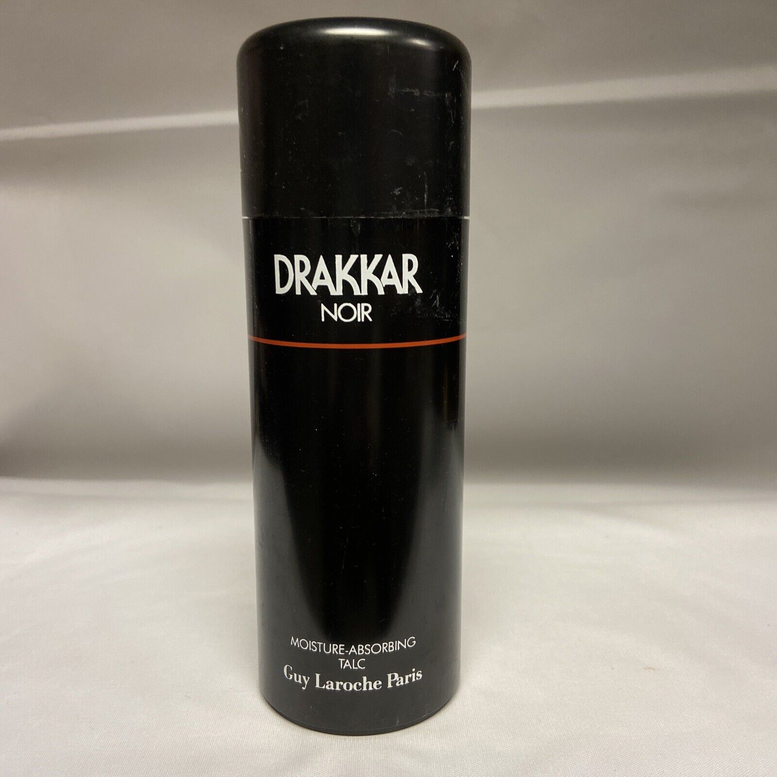 Drakkar Noir moisture Absorbing Talc by Guy Laroche for Men 3.75 oz New Vintage
