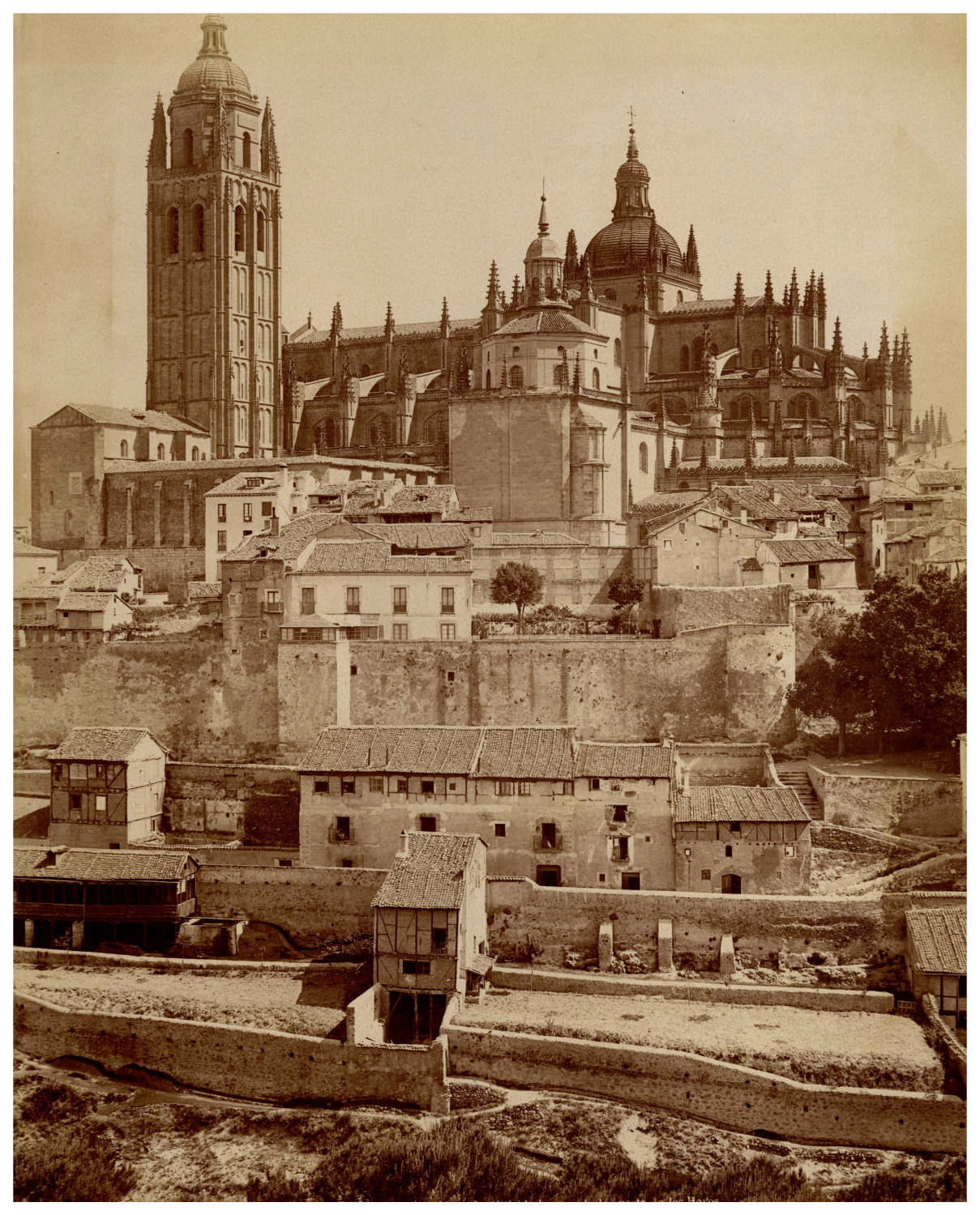 España, Catedral de Segovia Vintage Print, Albumin Print 27.5x22 Circ