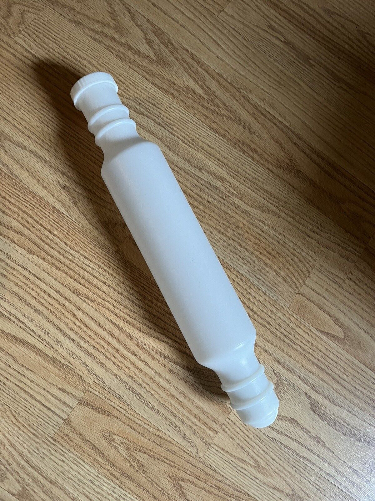 Vintage Tupperware Fill-n-Chill White Plastic Rolling Pin with Screw On Lid