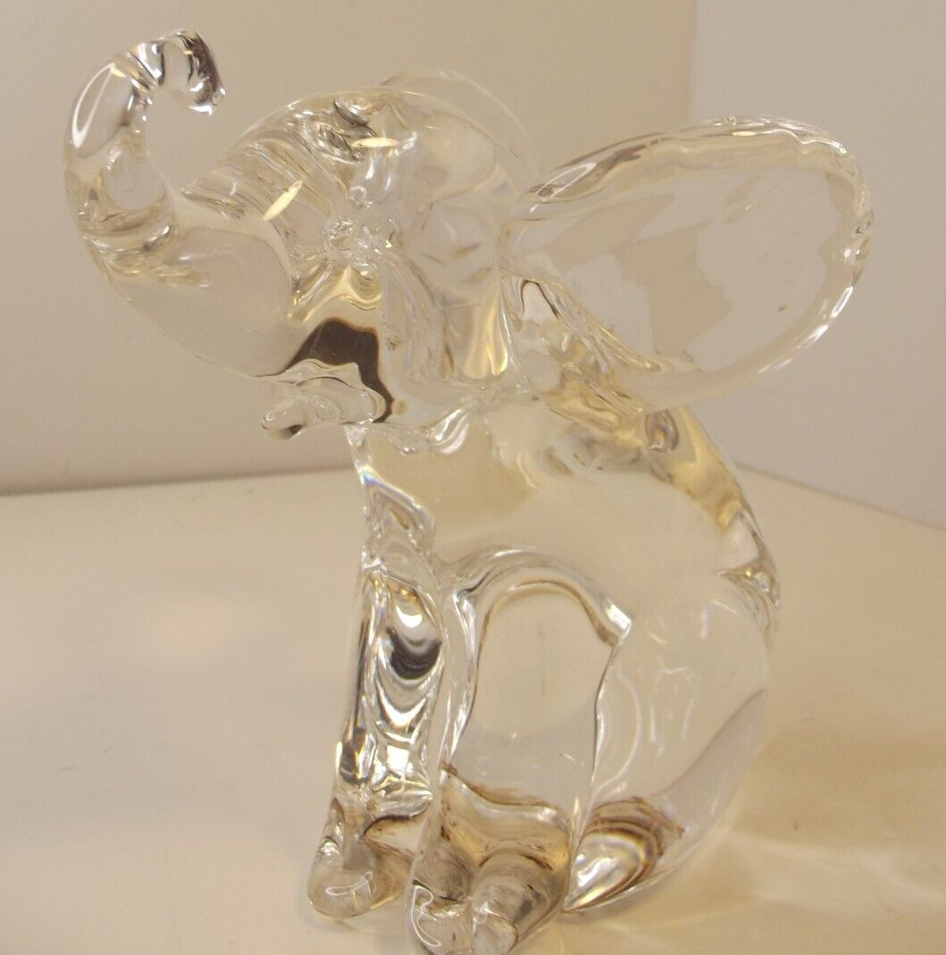 Cute baby Elephant Clear Glass Paperweight Elephant Sitting Trunk UP Heavy Glass