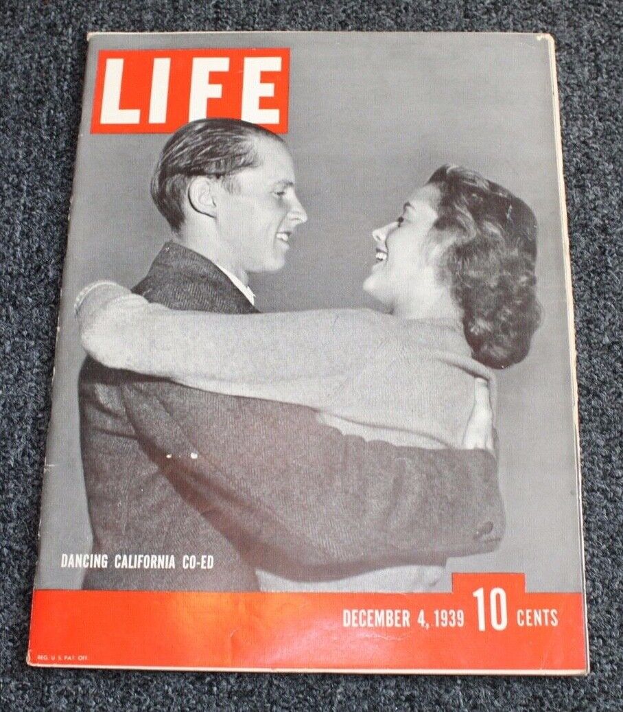 Vintage WWII Era Life Magazine DECEMBER 4, 1939 Dancing California Co-Ed