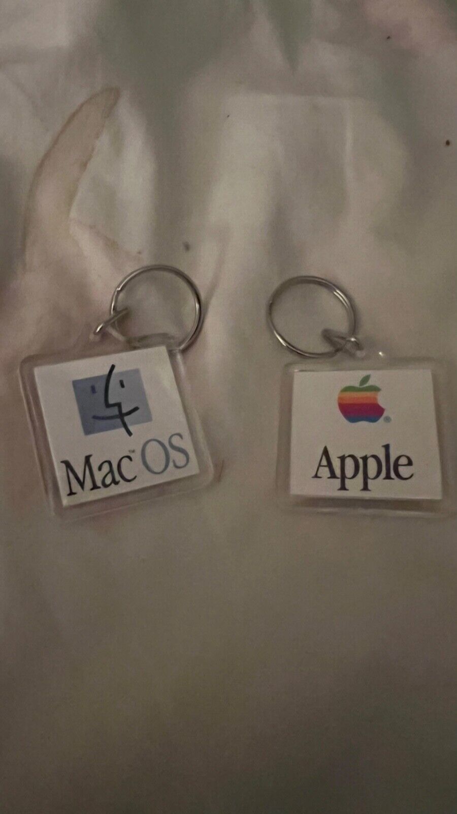 Vintage Apple MacOS two sided keychain smile logo rainbow Apple logo 