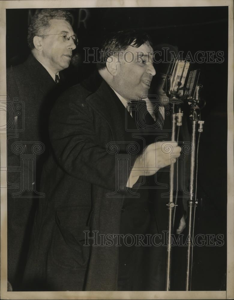 1937 Press Photo New York Mayor LaGuardia Closes His Campaign in Harlem NYC