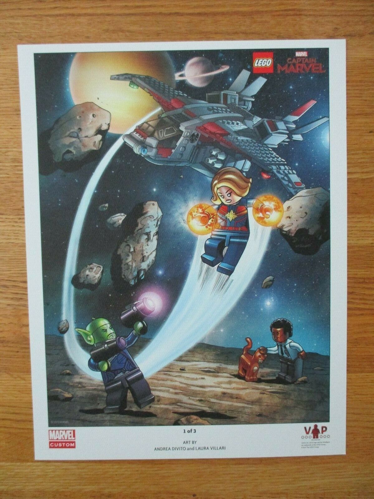 LEGO 5005877 - Marvel - Captain Marvel Art Print Poster 1 / 3 VIP Exclusive
