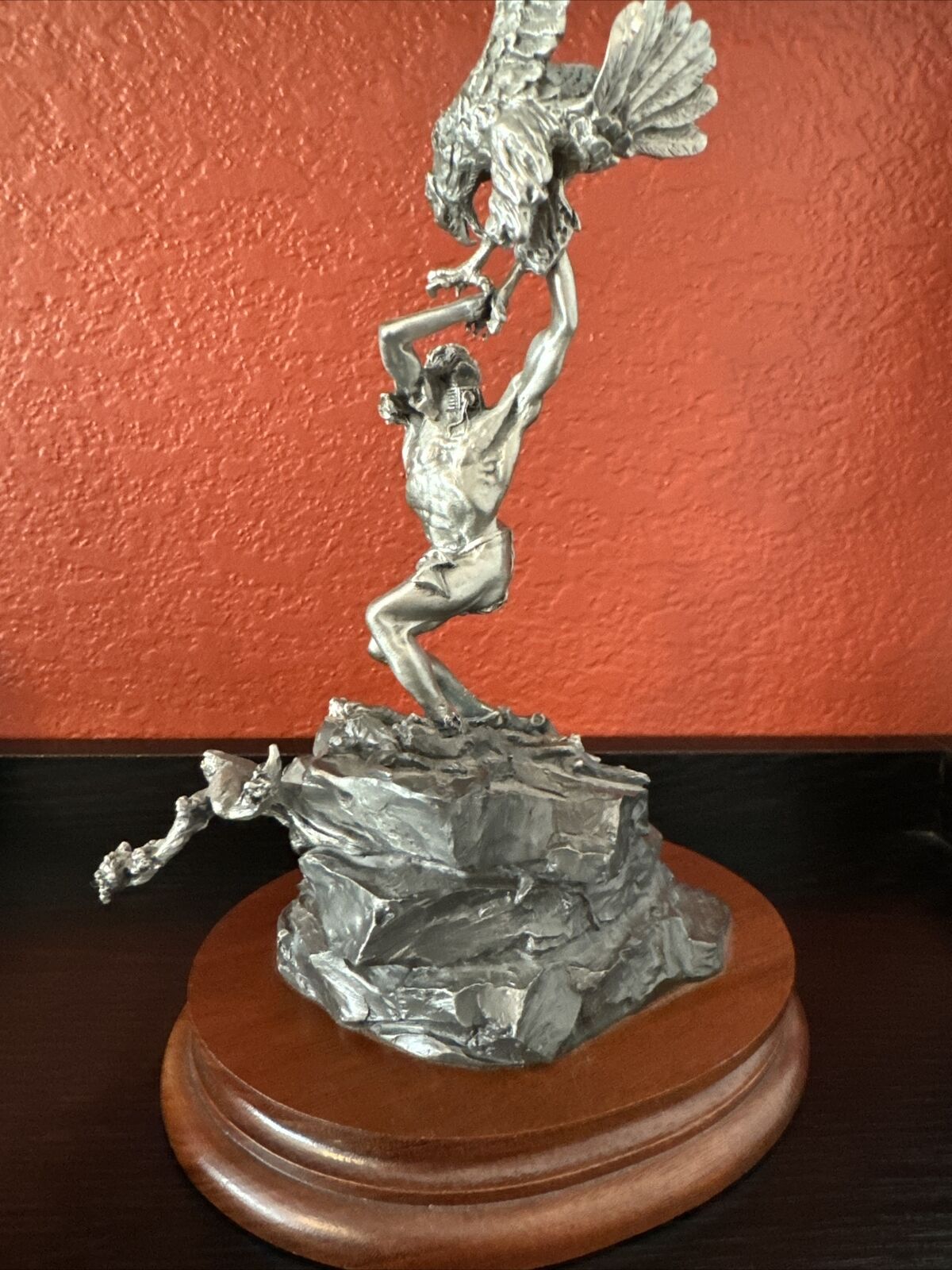1982 Michael Boyett SIGNED Chilmark Fine Pewter Sculpture Eagle Catcher #453