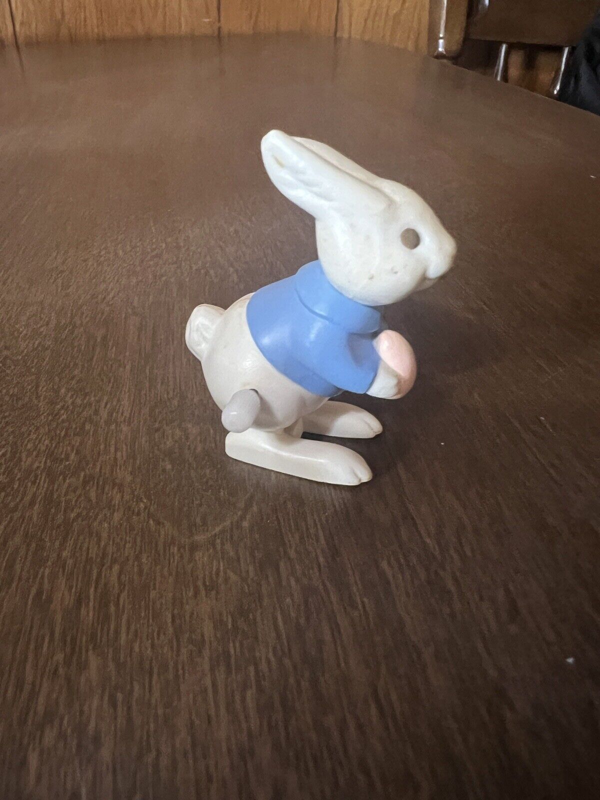 Hallmark Easter Bunny Rabbit Wind Up Hopping Toy Holding Egg Spring Vintage
