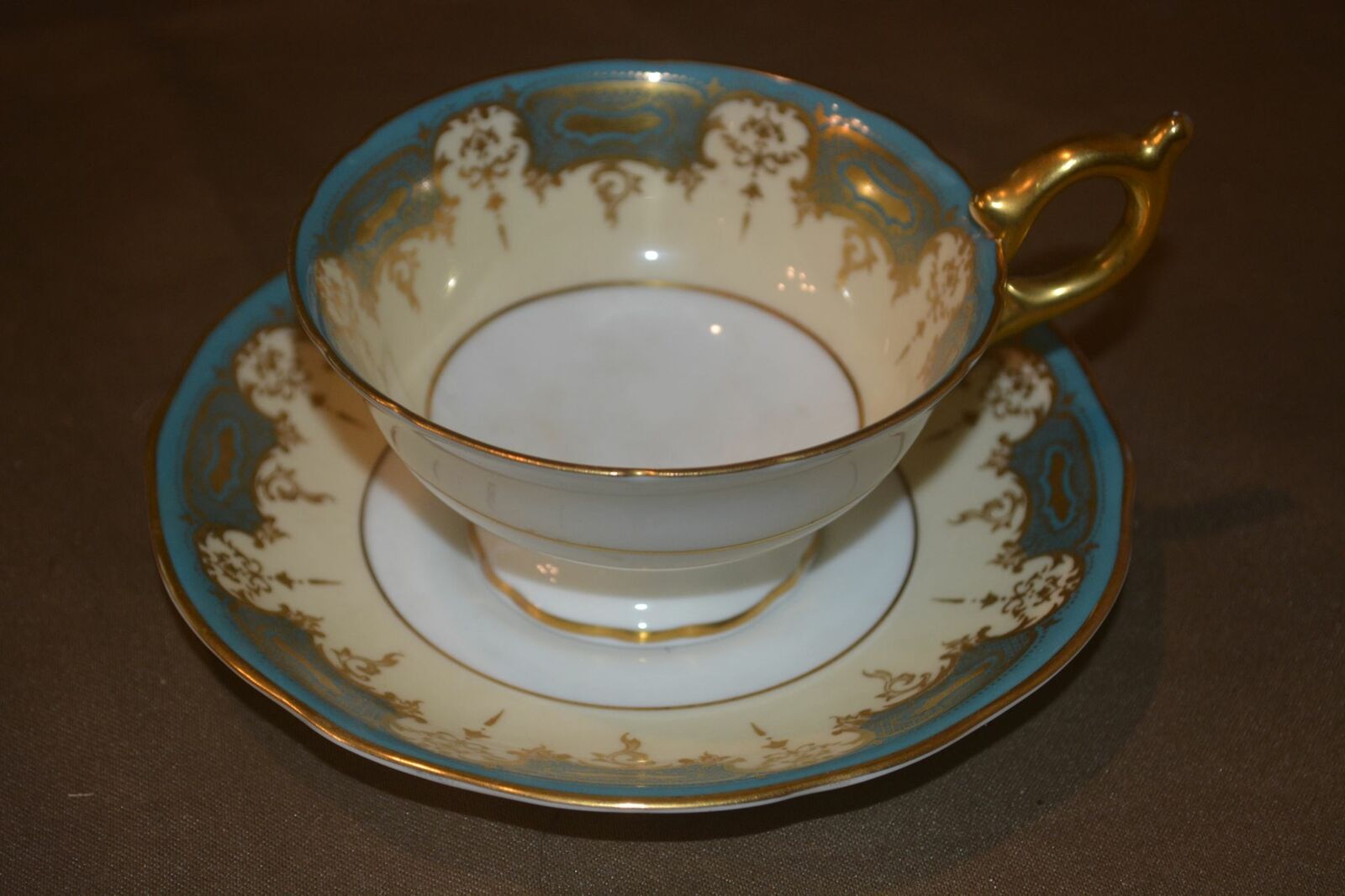 Antique English Coalport Tea Cup Set ca1815-1825