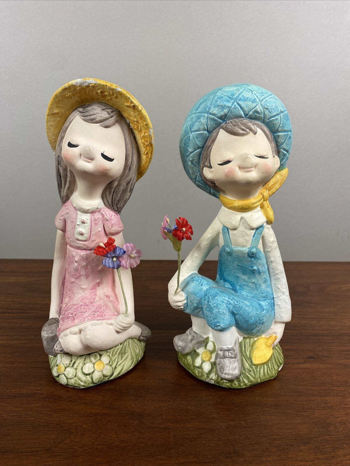 Vintage Norleans Japan Chalkware Girl And Boy Cloth Flowers Figurine 8\