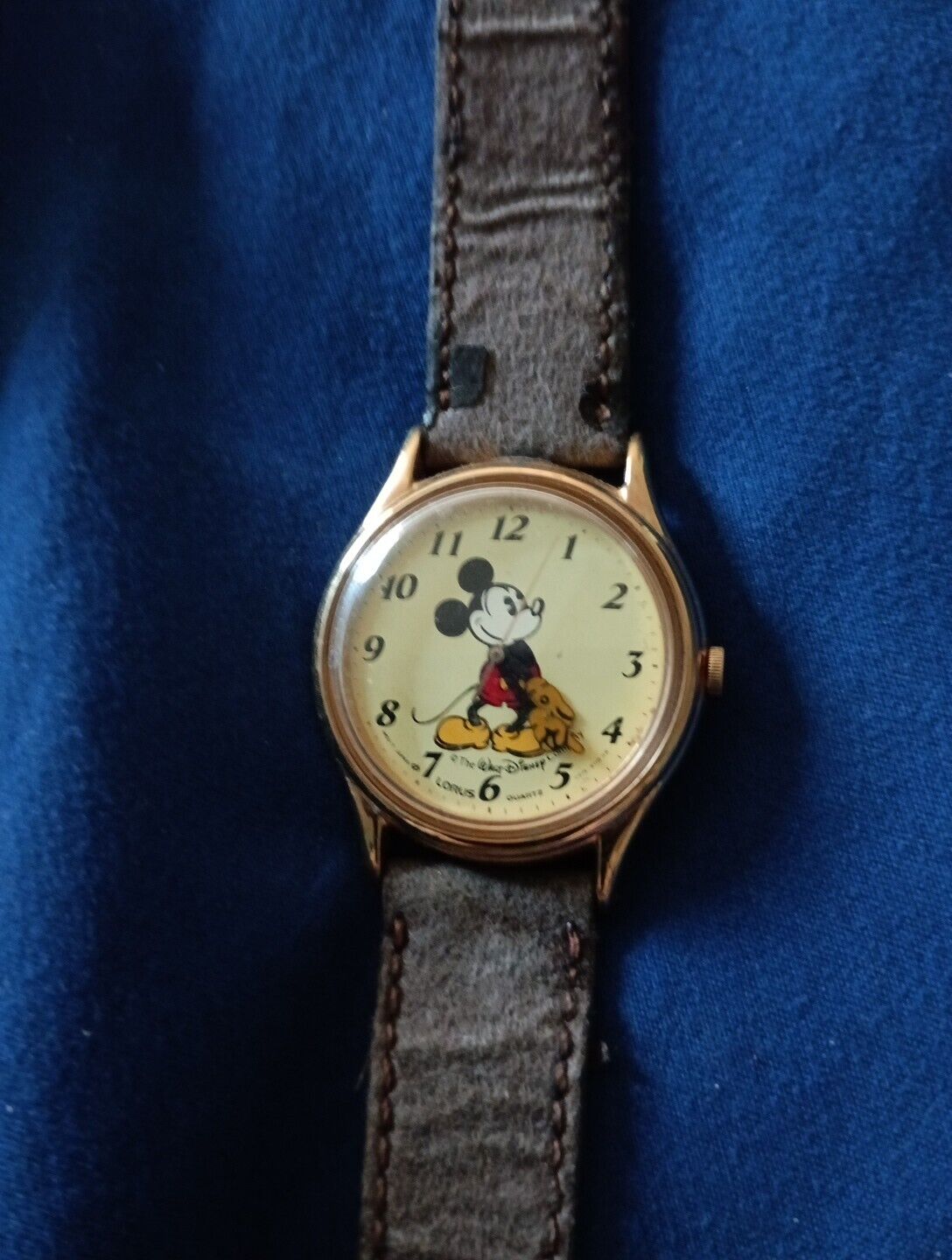 Vintage Collectible/antique Lotus quartz Mickey Mouse Watch. Not Working 
