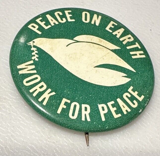Vintage Hippie Peace Dove Earth Anti War Cause Activism Pin Pinback Button