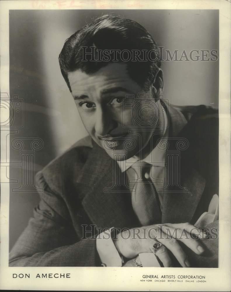 1961 Press Photo Film actor Don Ameche signed contract star of Greater Seattle