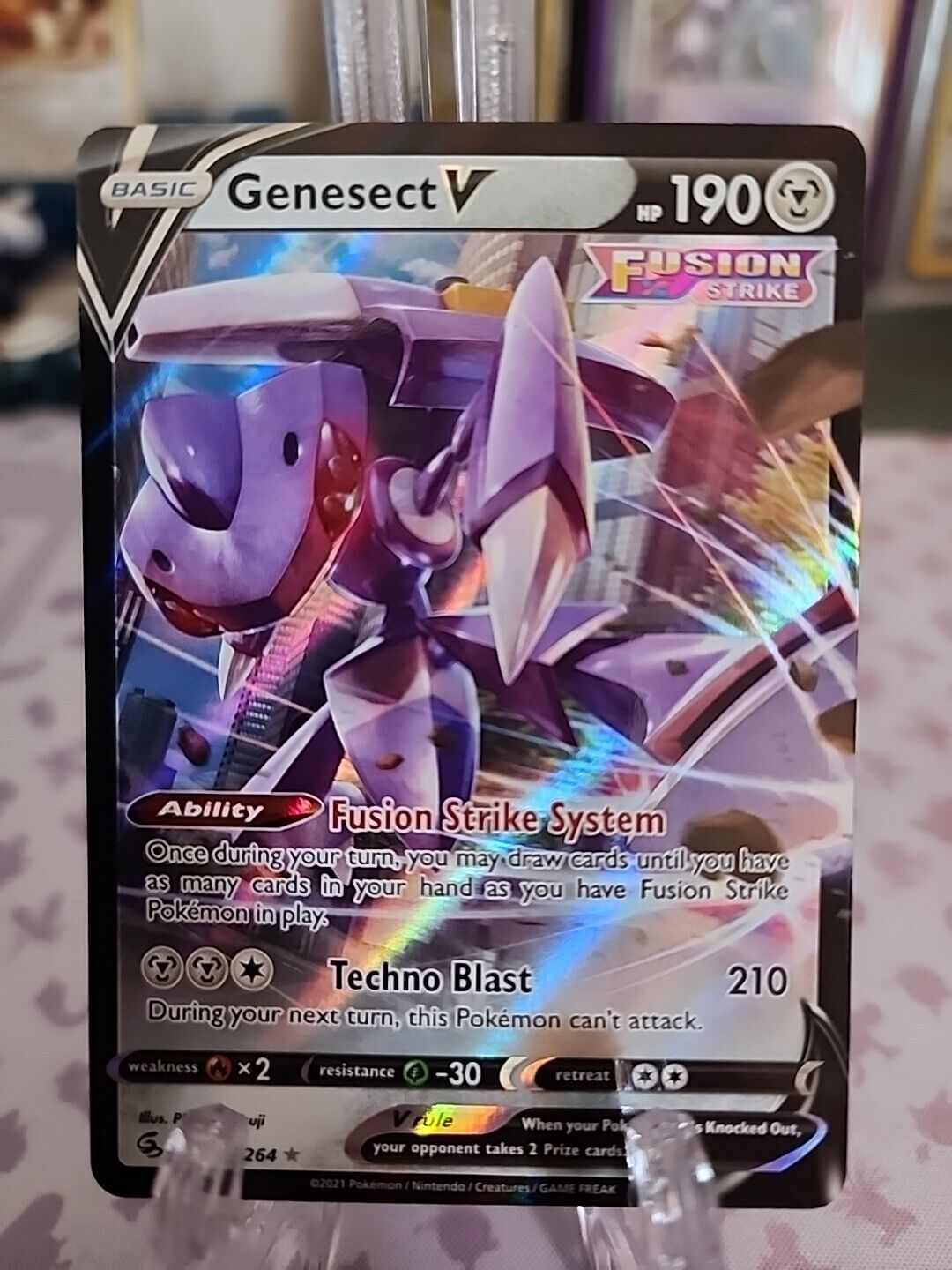 Genesect V 185/264 Ultra Rare Holo Fusion Strike LP Pokemon Card