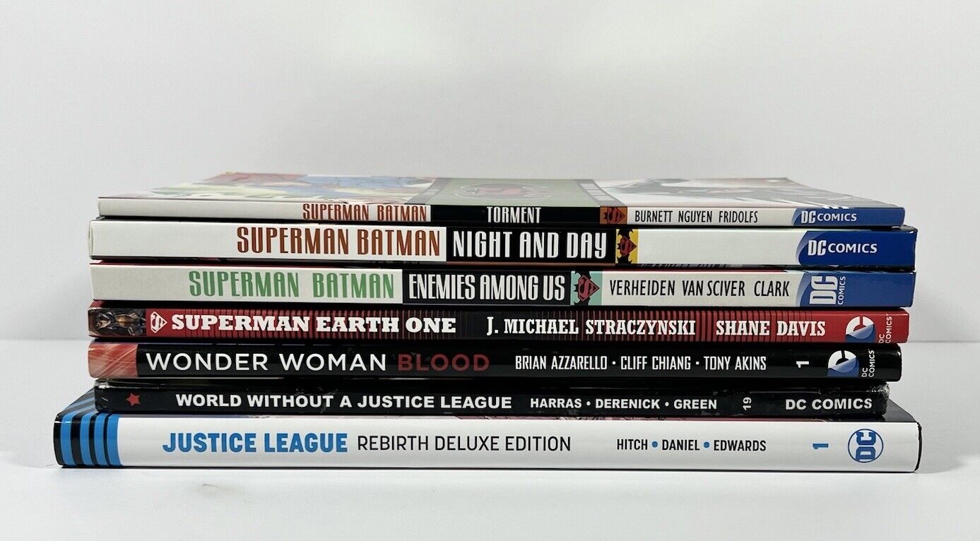 Lot Of 7 DC Comics Graphic Novels - 6 Hardcover - 1 TPB