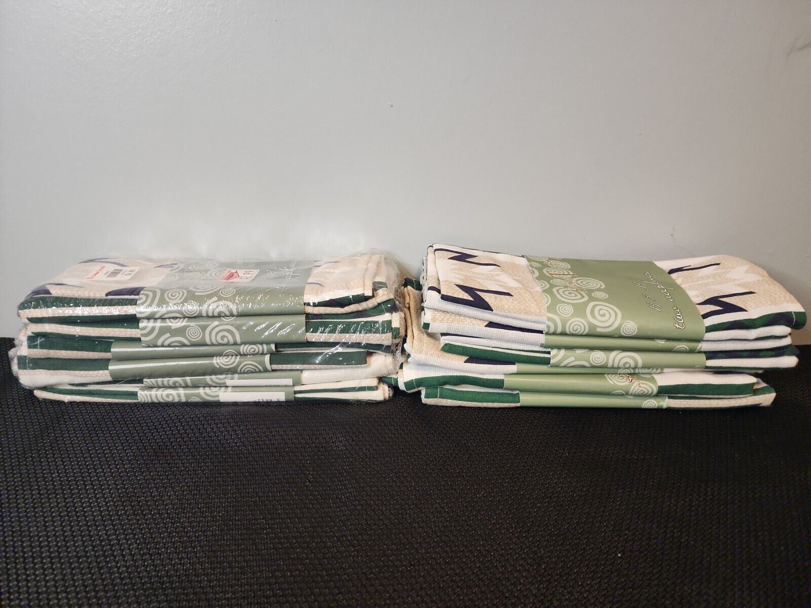 Set of 11 Home Trends  Tan, Green and Black Sedona Print Napkins 2 Pack