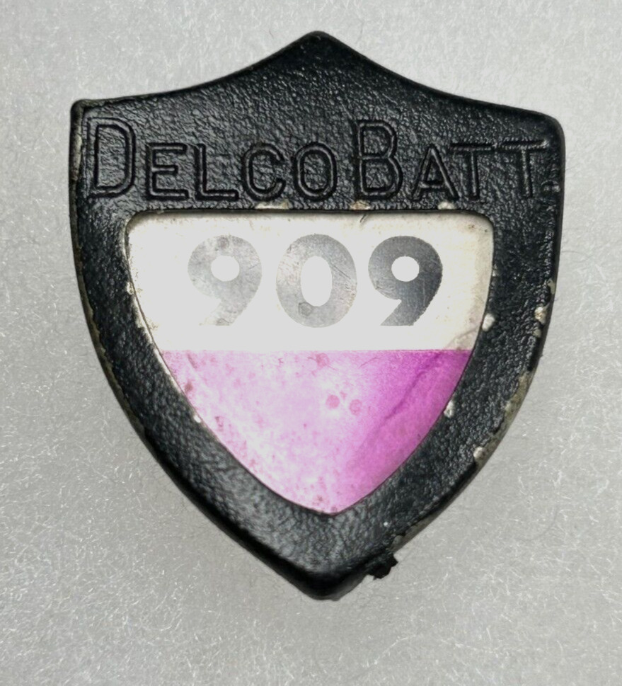 DELCO BATTERY EMPLOYEE BADGE #909