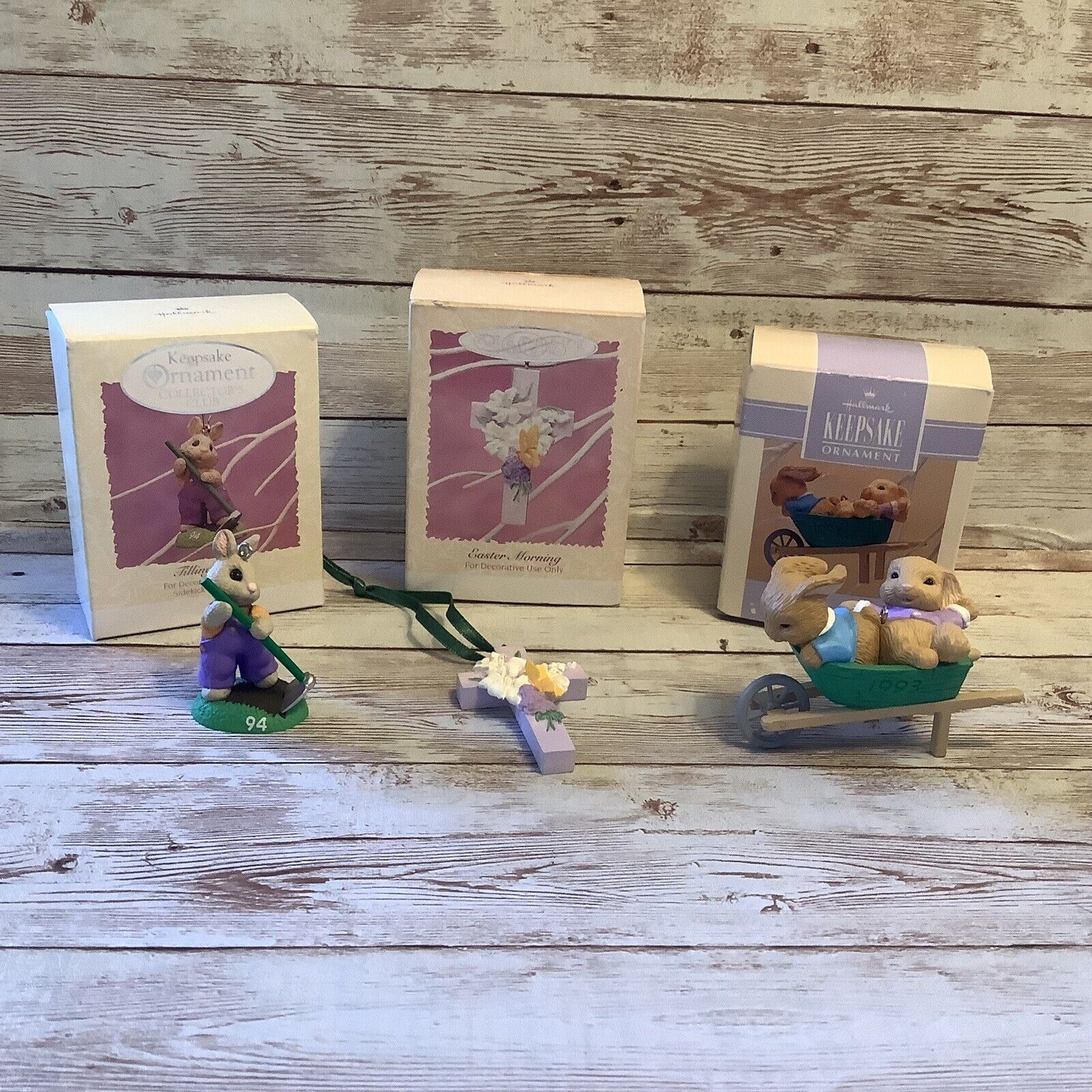 Hallmark Keepsakes Lot Of 3 Easter Ornaments Boxes Excellent Condition 1990’s