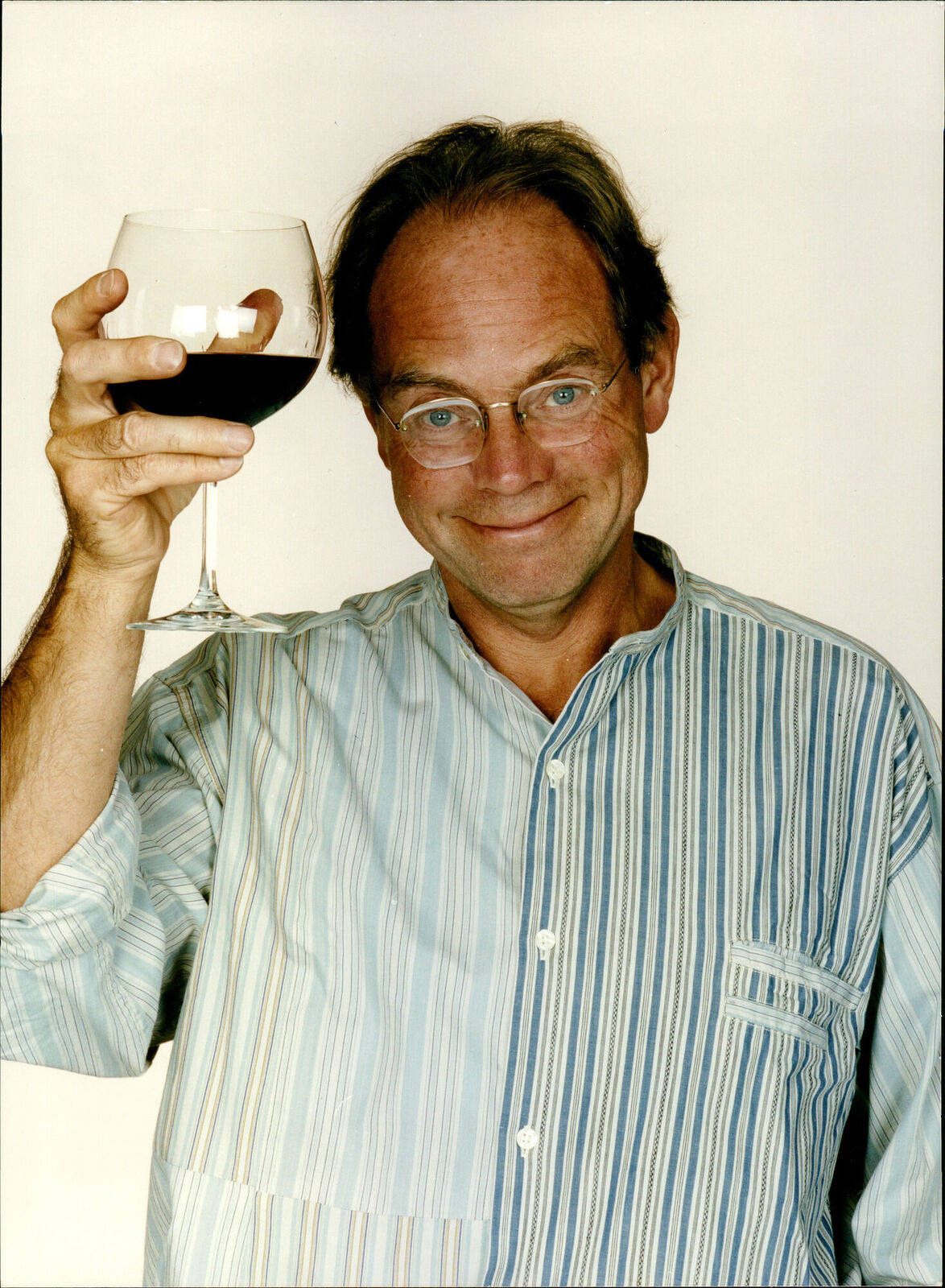 Wine writer Malcolm Gluck - Vintage Photograph 2030160