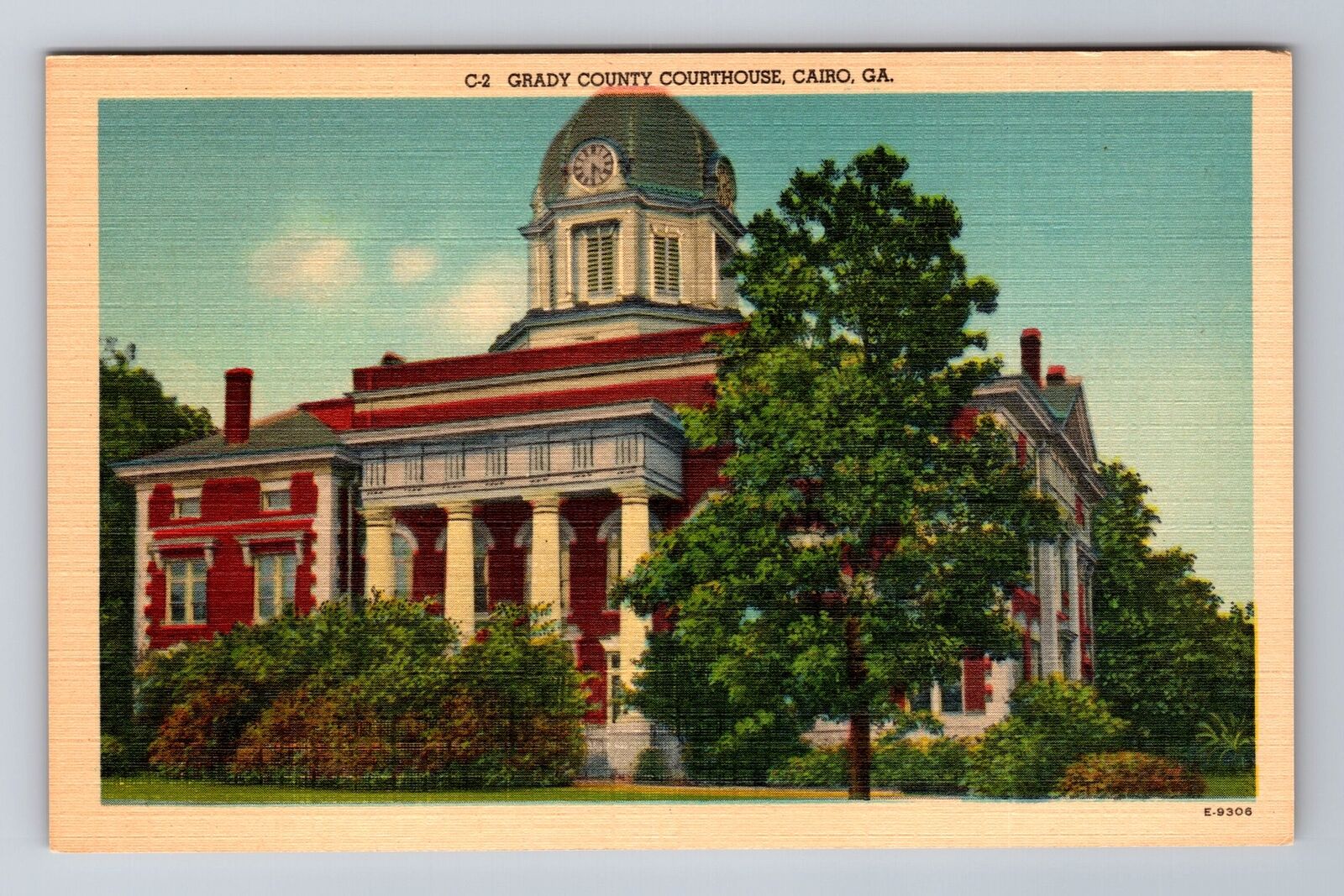 Cairo GA-Georgia, Grady County Courthouse, Antique, Vintage Souvenir Postcard