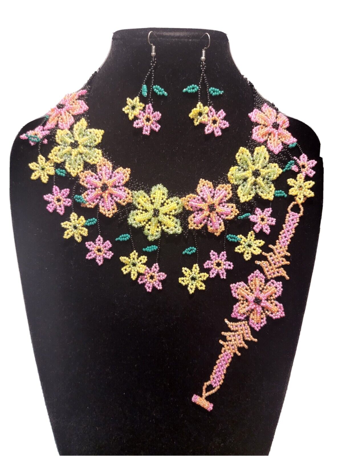 huichol art,3 pcs mexican women\'s necklace set,, chaquira beads