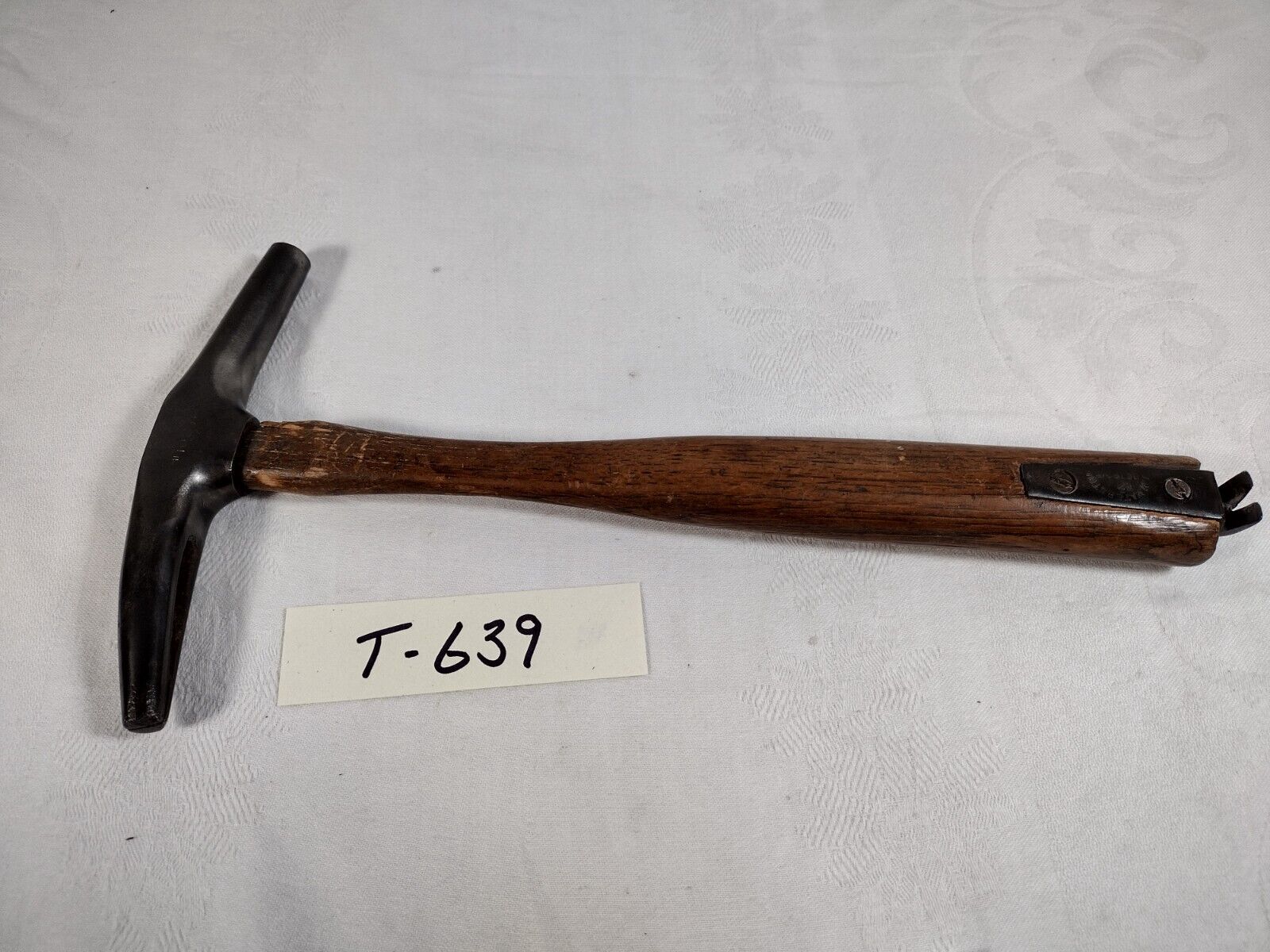 Vtg JM Waterstone Tack Hammer H1027 w/ Tac Puller in end of Wood Handle (639)