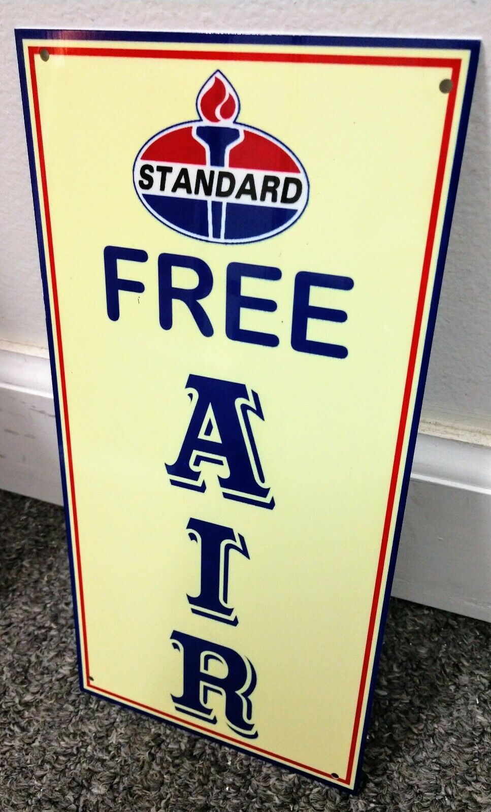 Standard Free Air Sign Gas Gasoline Oil