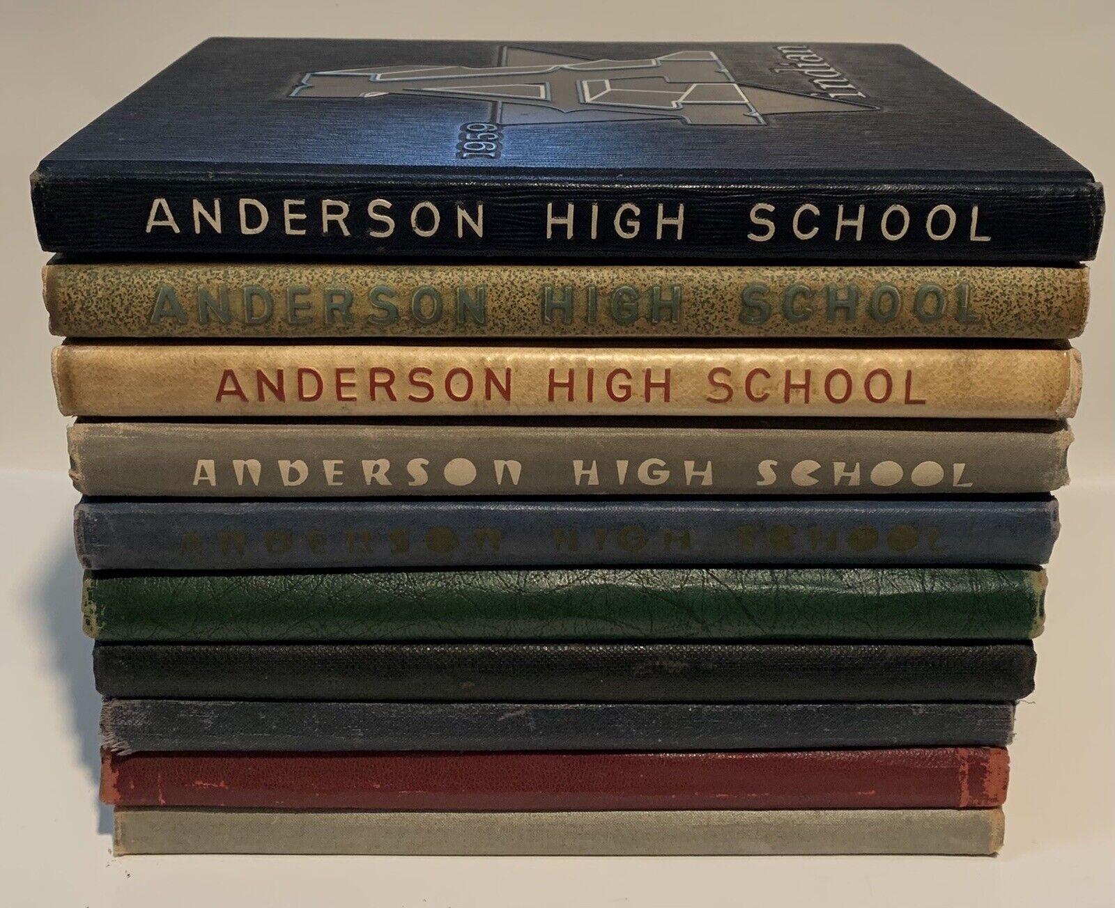 Vintage Anderson High Year Books Lot Of 10 Indiana