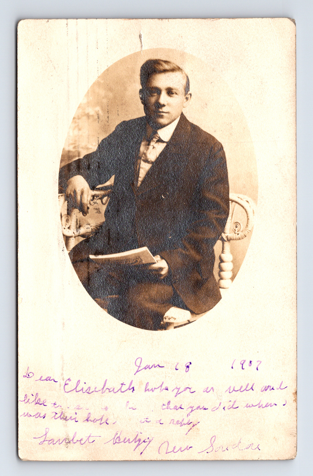 c1907 RPPC Postcard Cameo Border Portrait of Man in Suit New London OH Ohio