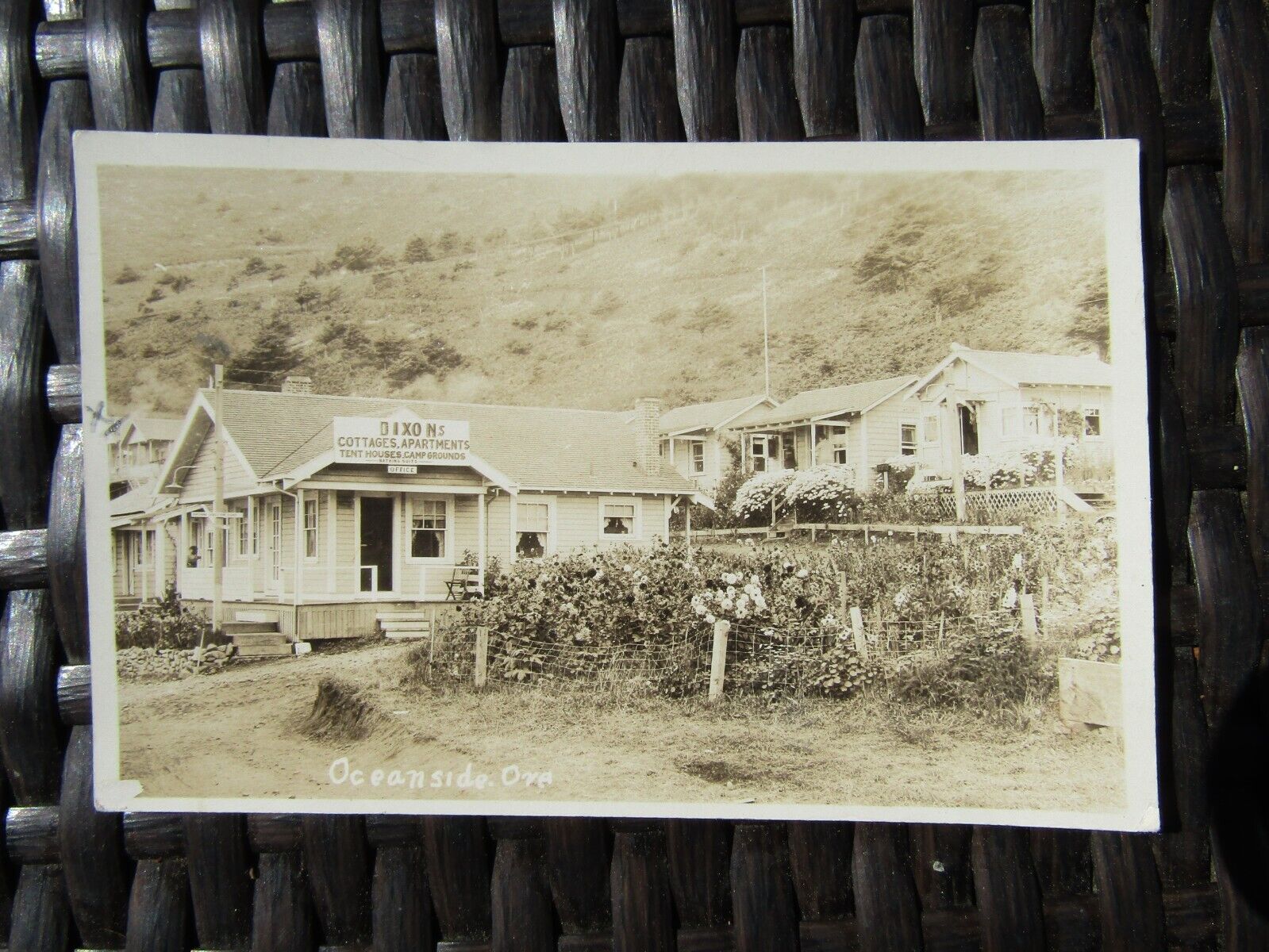 RPPC- Dixon\'s Cabins at Oceanside, Oregon- 1926