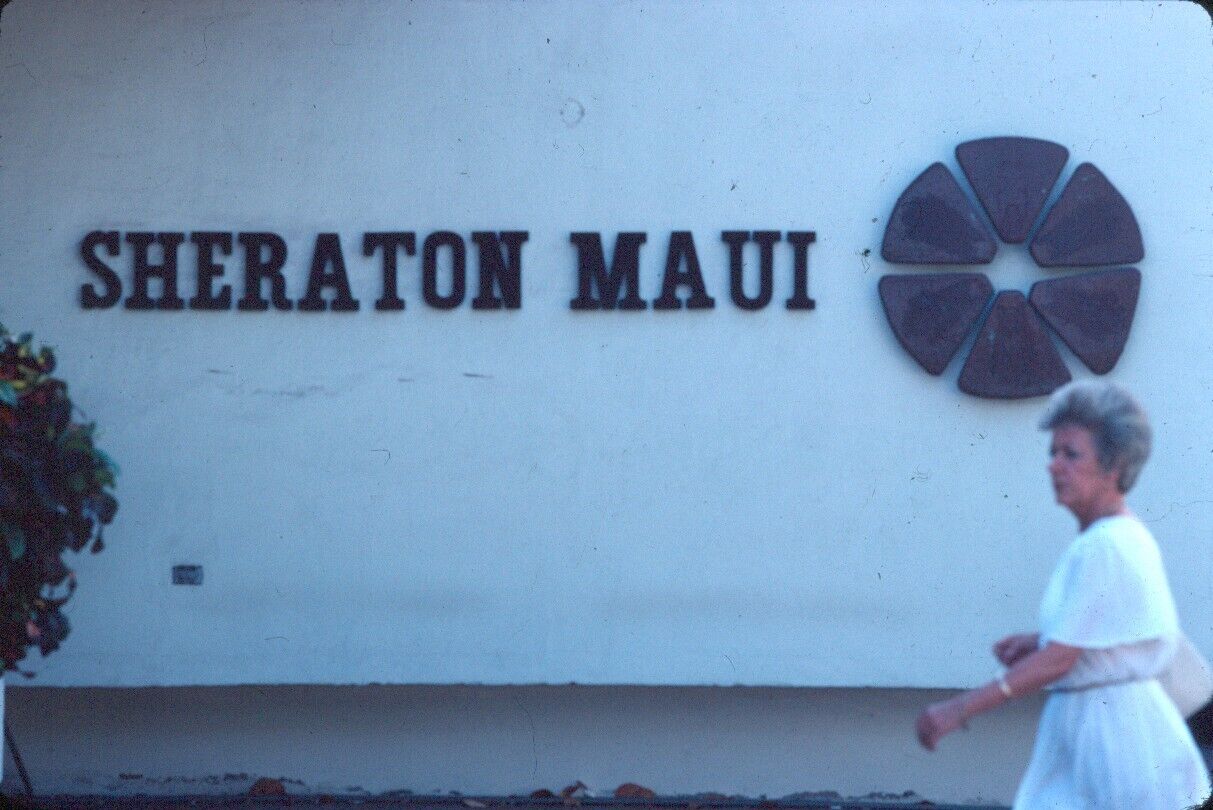 1981 Sheraton Maui Hotel Resort Lahaina Hawaii Vintage 35mm Slide