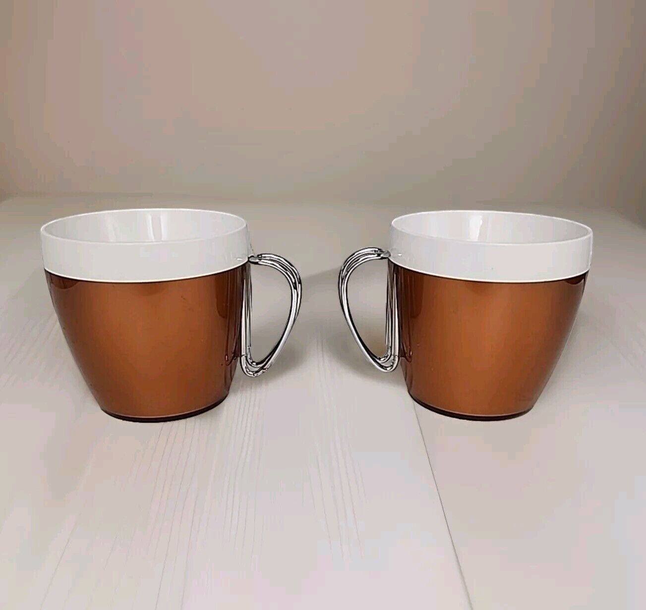 Set of 2 Vintage Nfc Thermal Drink Coffee Cups Mid-century 1960s Copper White