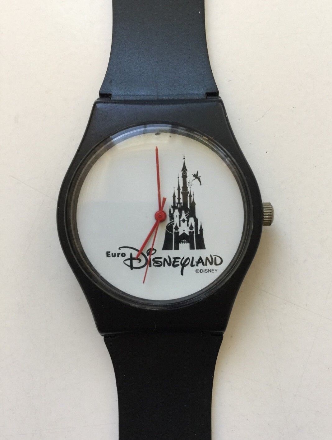 Vintage Euro discontinued Disneyland watch RARE