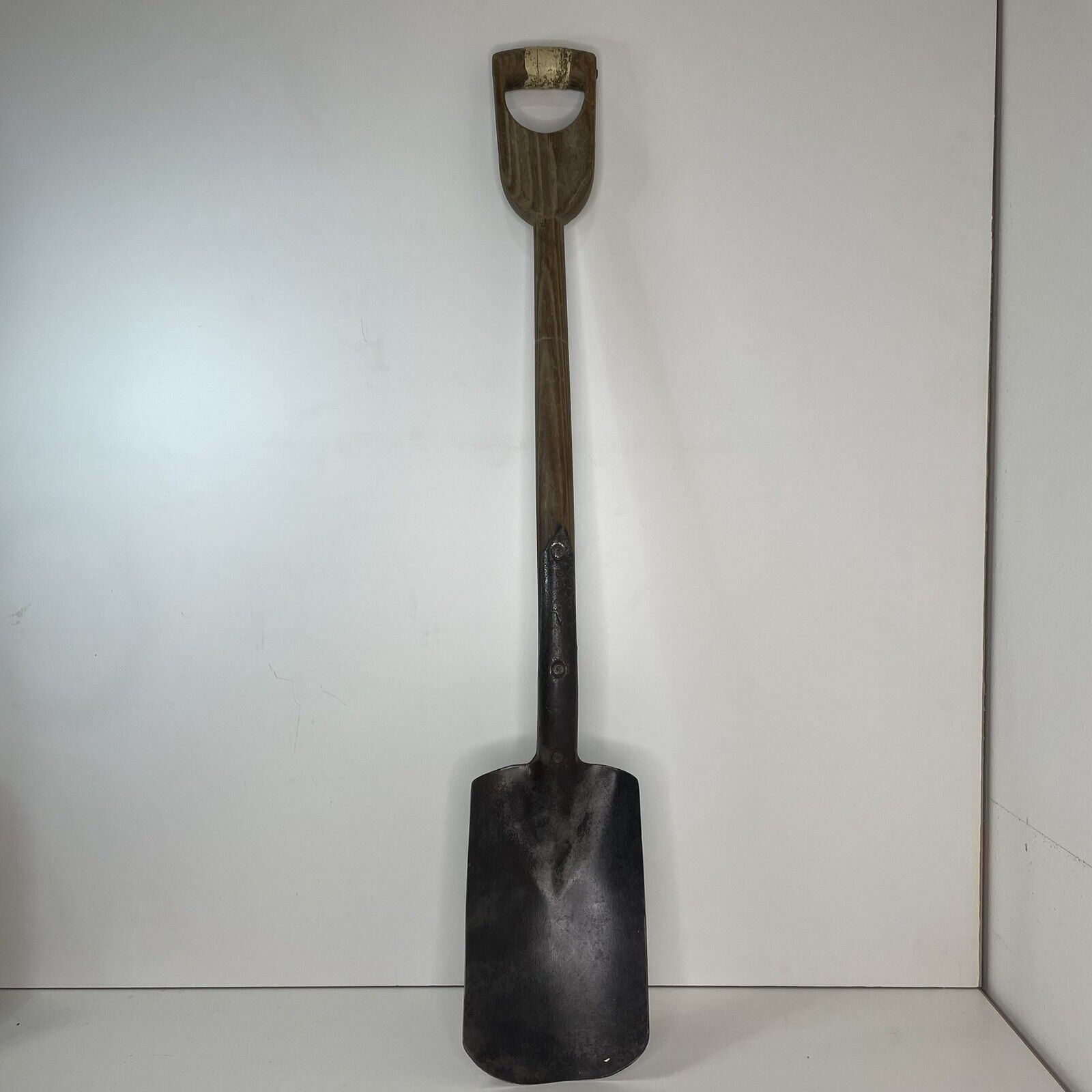 SHORT Shovel D Handle Antique Vintage