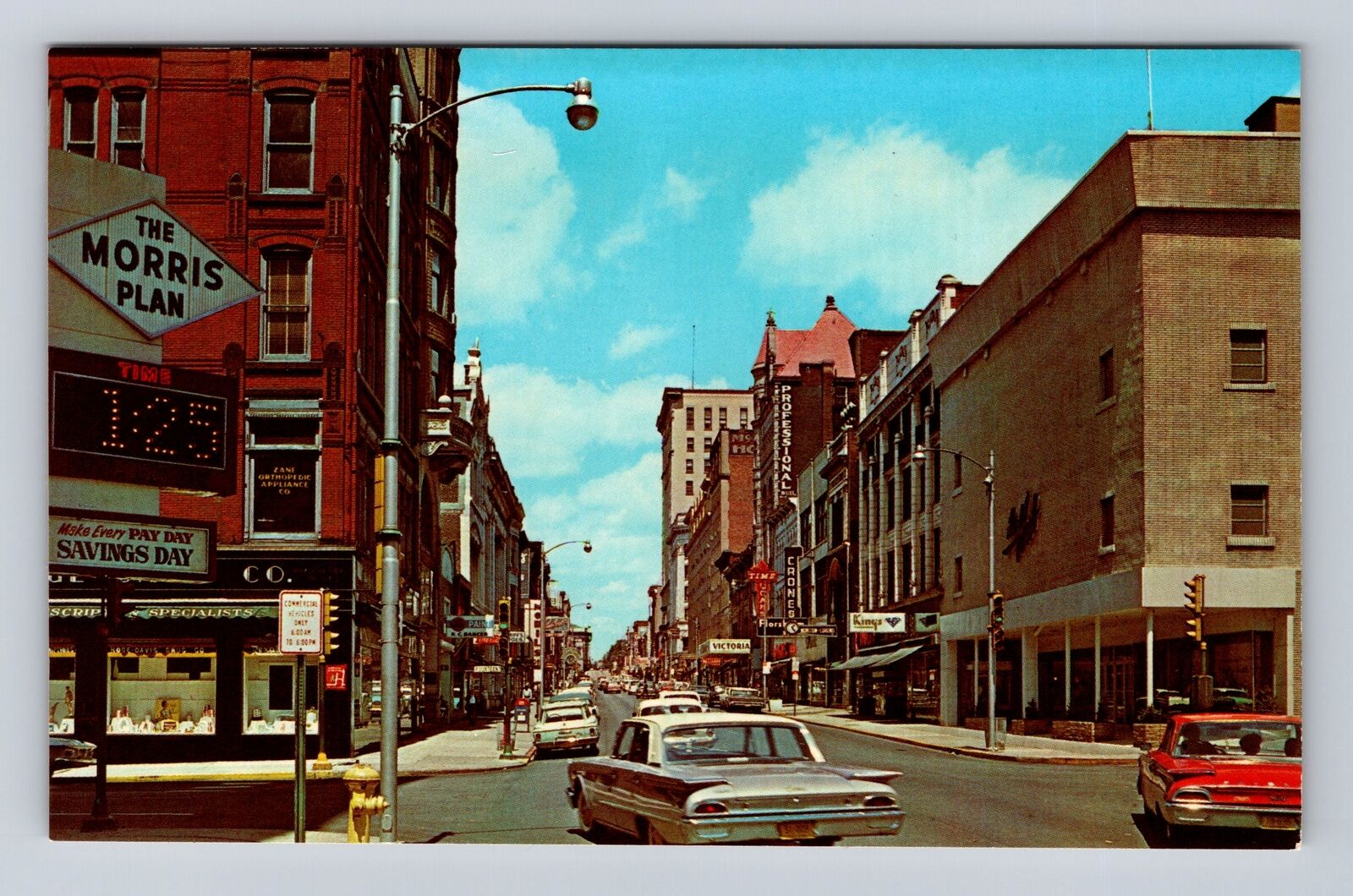 Wheeling WV-West Virginia, Market Street In Downtown, Vintage Souvenir Postcard
