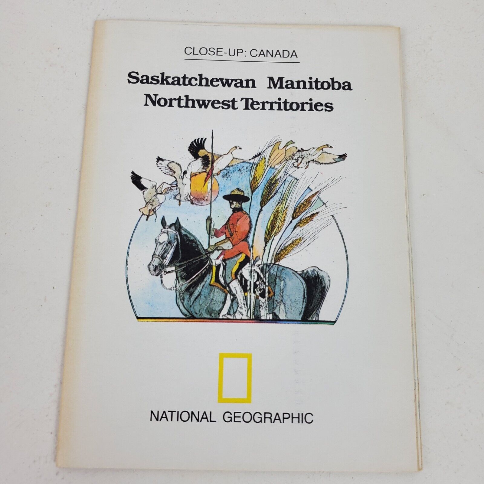 Vintage 1979 National Geographic Canada Saskatchewan Manitoba Map