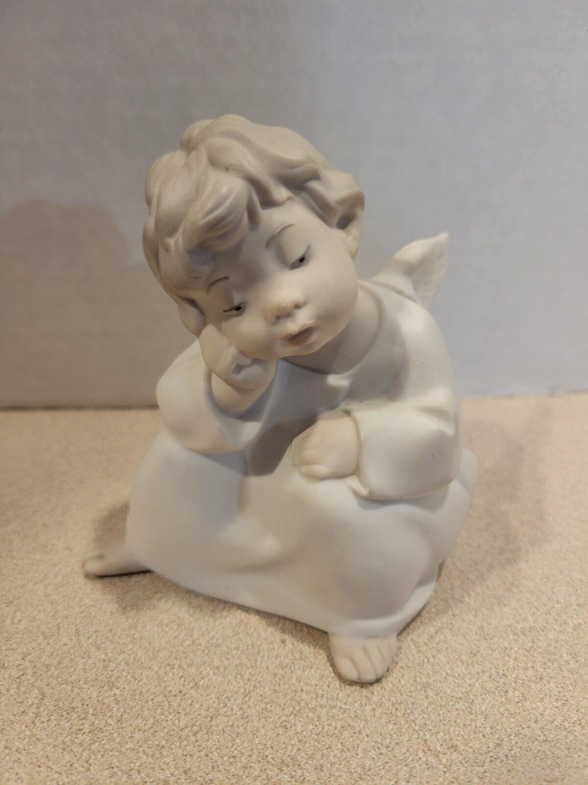 Vintage Retired Lladro Angel Dreaming Figurine