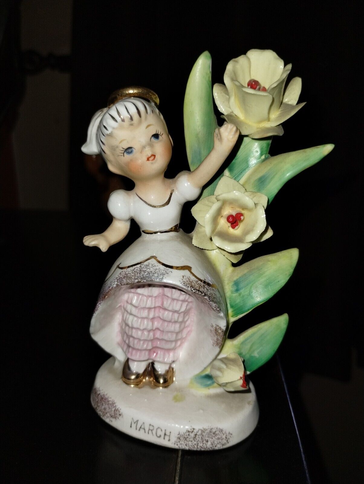 Vintage Geo Z Lefton Flower of the Month March Angel Figurine #985 Daffodil 