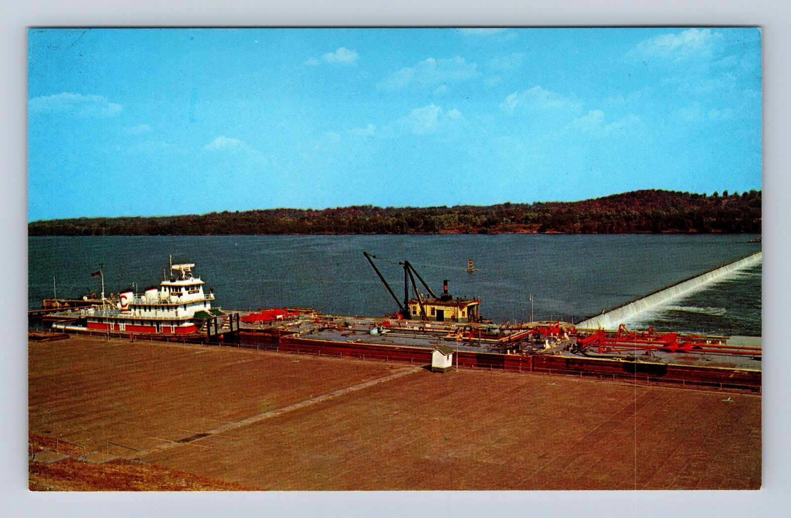 Golconda IL-Illinois, Ohio River Lock & Dam, Barges & Tug Vintage Postcard