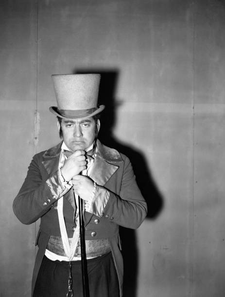 Comedian Tony Hancock in dress of a nineteenth century fop qui - 1958 Old Photo