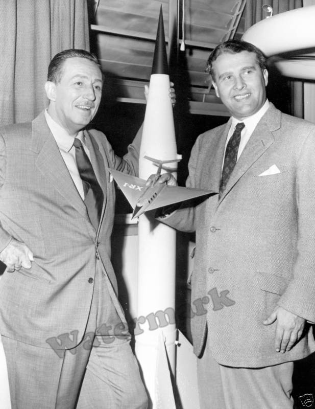 Wernher von Braun & Walt Disney  Photo Year 1954   8x10