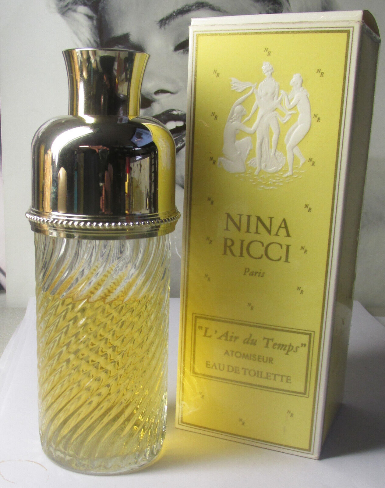Vintage Nina Ricci Perfume L'AIR DU TEMPS 3.8oz Eau de Toilette in Box READ 3.8o
