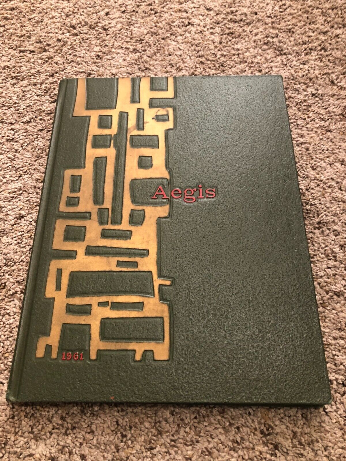 1961 SEATTLE UNIVERSITY: AEGIS Annual Yearbook book