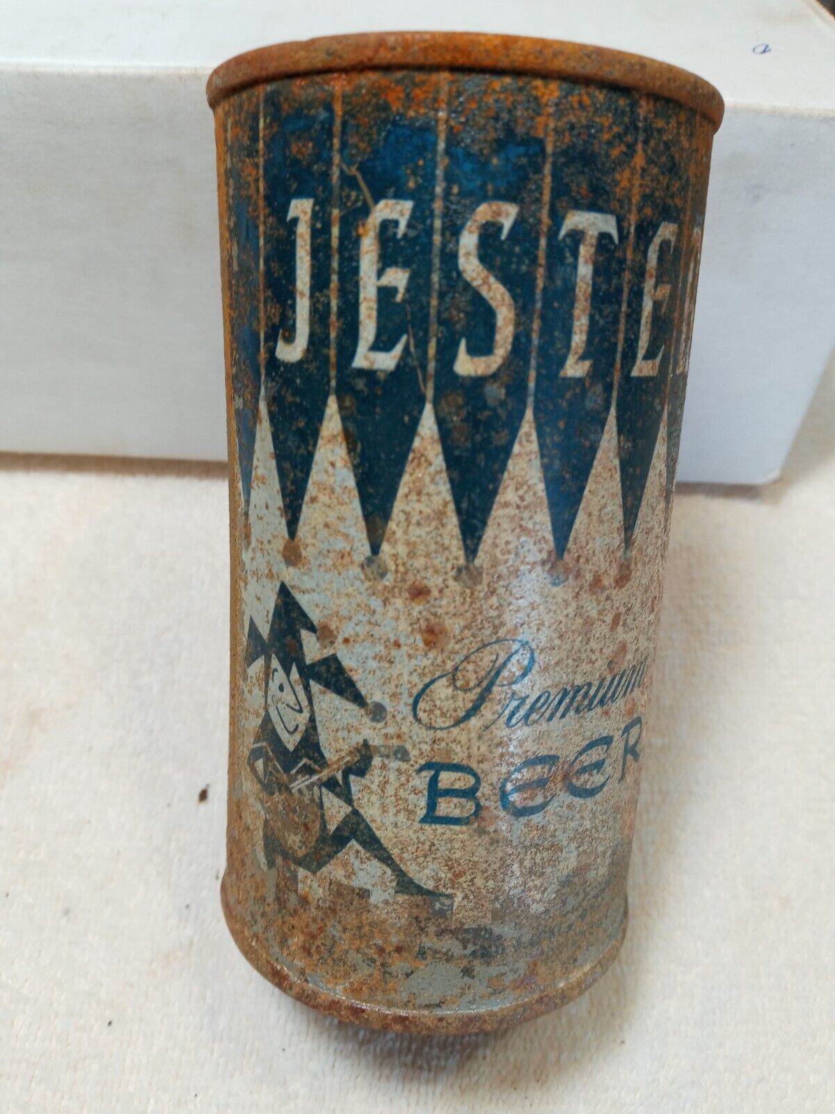 Scarce Jester flat top beer can , Chicago ILL EMPTY