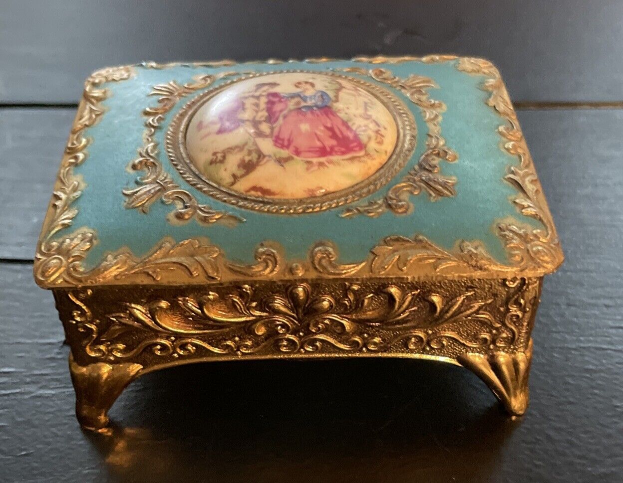 Vintage Ornate & Footed Limoges Trinket Jewelry Box